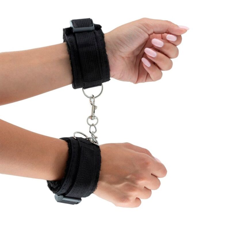 BDSM Kit Fury 10 Delar Svart